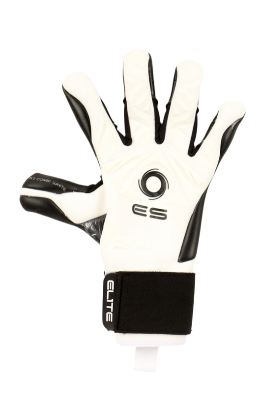 Thibaut Courtois Signed Soccer Goalie Glove