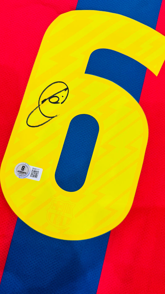 Xavi Signed Barcelona Jersey