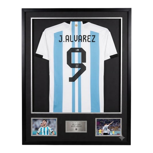 Julian Alvarez Signed Jersey (Beckett)